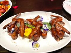 -江上荟·创意中国菜(绿地缤纷城店)