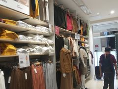 -优衣库(重庆沙坪坝印象汇店)