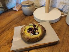 抹茶蓝莓卡仕达可颂-仙峰天然面包(迎宾路店)