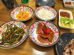 -弘彩英·烤牛舌·年糕火锅(蓝色港湾店)