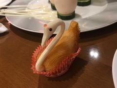 天鹅榴莲酥-汕头皇城酒店