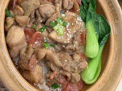 -煲仔皇腊味煲仔饭(经四万达店)