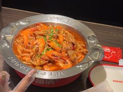 -胖哥俩肉蟹煲(华贸店)