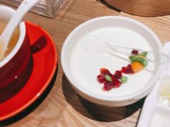 酸奶布丁-小大董·烤鸭(凤凰汇店)