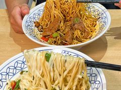 -李与白包子铺(桐梓林店)