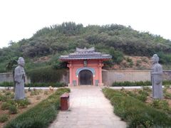 -洛阳古墓博物馆