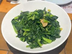 -黄泥岗·地道湖北菜(奥特莱斯店)