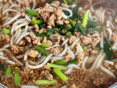-正宗杨记普洱酸醋米线(总店)