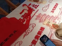 -肥肥虾庄·金牌油焖大虾(汉口城市广场店)
