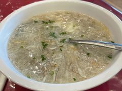 -侬佳蒸菜馆(听潮店)