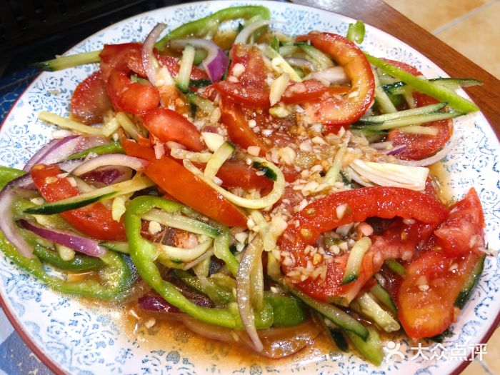 阿伊姑娘新疆美食 清真新疆凉菜图片