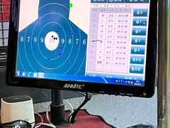 -都市枪神实弹射击俱乐部