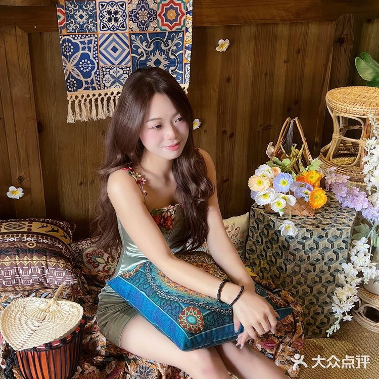 在泉州被花包围的咖啡店💐