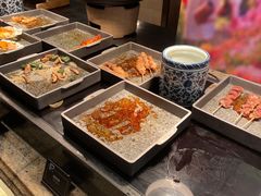 -咖啡苑自助餐厅·中国大饭店