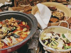 -破瓦寒窑·地摊烤羊排