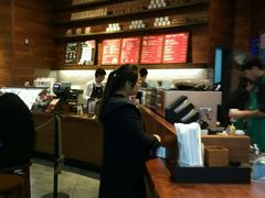 -星巴克(济宁万达广场店)