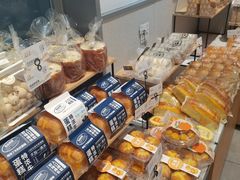 -皇冠幸福里动物奶油生日蛋糕(中山大道二中店)