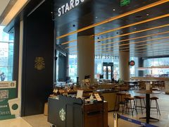 -星巴克臻选(上海合生汇1F店)