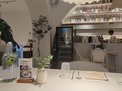 -春树下·树屋花房西餐厅(罍街AS1980店)