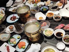 -半岛翡丽海鲜自助餐厅(观风亭店)