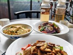 -洈水谣 · 地道荆州松滋菜(菱角湖公园店)