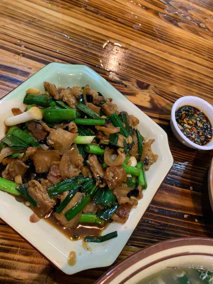 娟姐私房菜(主街店)-"我们到黄姚已经是下午5点,由于中午没吃饭.