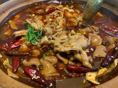 肥肠牛蛙砂锅-马头巷·食景园(苏州总店)