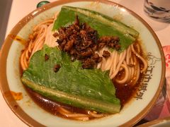 -江边城外烤全鱼(世茂广场店)