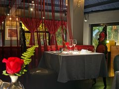 -弦月窗LUNETTE BY AMANDA(复兴路店)