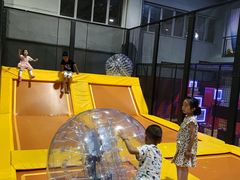 -嗨翻Hi-Fun竞技主题乐园·蹦床亲子生日轰趴(国光1937店)