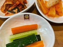 小菜-喇喇排骨火锅·传统韩式脊骨汤(望京西园总店)