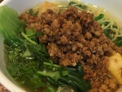 -上海浦东康桥绿地假日酒店
