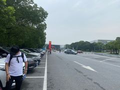 -上海汽车博览公园-北门停车场