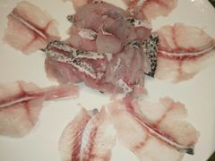 -颜氏双江清水鱼一养身火锅(磁器口店)