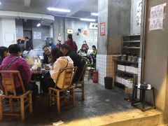 大堂-咏勝锑锅麻辣烫(净居寺路总店)