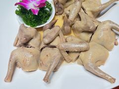 -龙悦湾酒家·八阵鱼生·渔人码头店