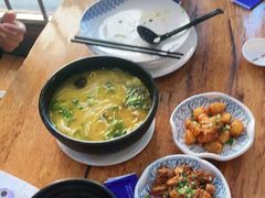 -桥香园过桥米线(国贸店)