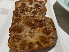 鹅肝酱藕夹-楚山晓·湖北菜(武汉光谷K11店)
