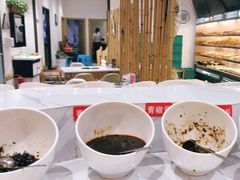 自助调料区-屋头串串(新街里店)