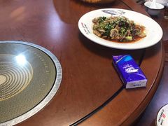 -建豪美食山庄