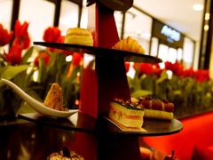 -Salon de The de Joel Robuchon(外滩18号店)