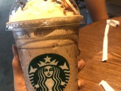 -星巴克(杭州临平银泰城B1店)