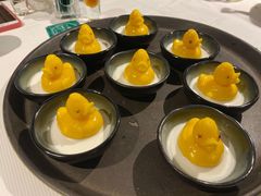 小黄鸭布丁-蕉棠·鸽子餐厅(柳州万象城店)