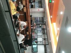 -呷哺呷哺(哈尔滨红博购物广场店)