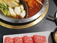 -沸炉重庆老火锅(军事博物馆店)