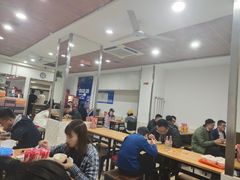 大堂-东财大盘鸡(黑石礁店)