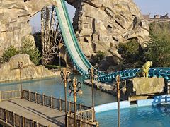 -七彩云南欢乐世界