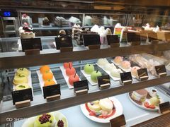 -BONBON BAKERY
