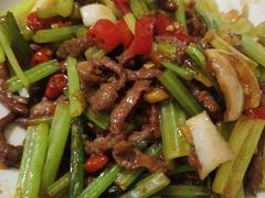 -江渔儿酸菜鱼(映月湖环宇城店)