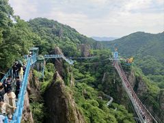 -马仁奇峰